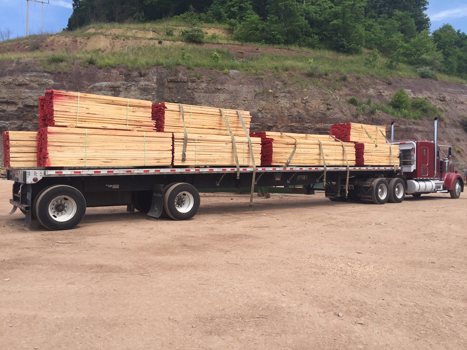 AFP Logs & Lumber, Inc. offers Industrial Lumber on an International Scale